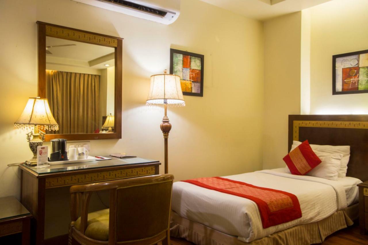 Hotel Picasso Paschim Vihar Delhi - Couple Friendly Local Ids Accepted Exteriér fotografie